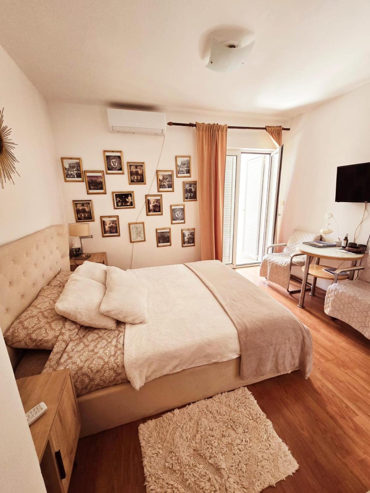 Apartments Nikcevic บุดวา ภายนอก รูปภาพ