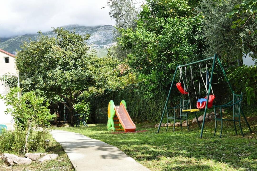 Apartments Nikcevic บุดวา ภายนอก รูปภาพ